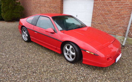 Pontiac Fiero GT